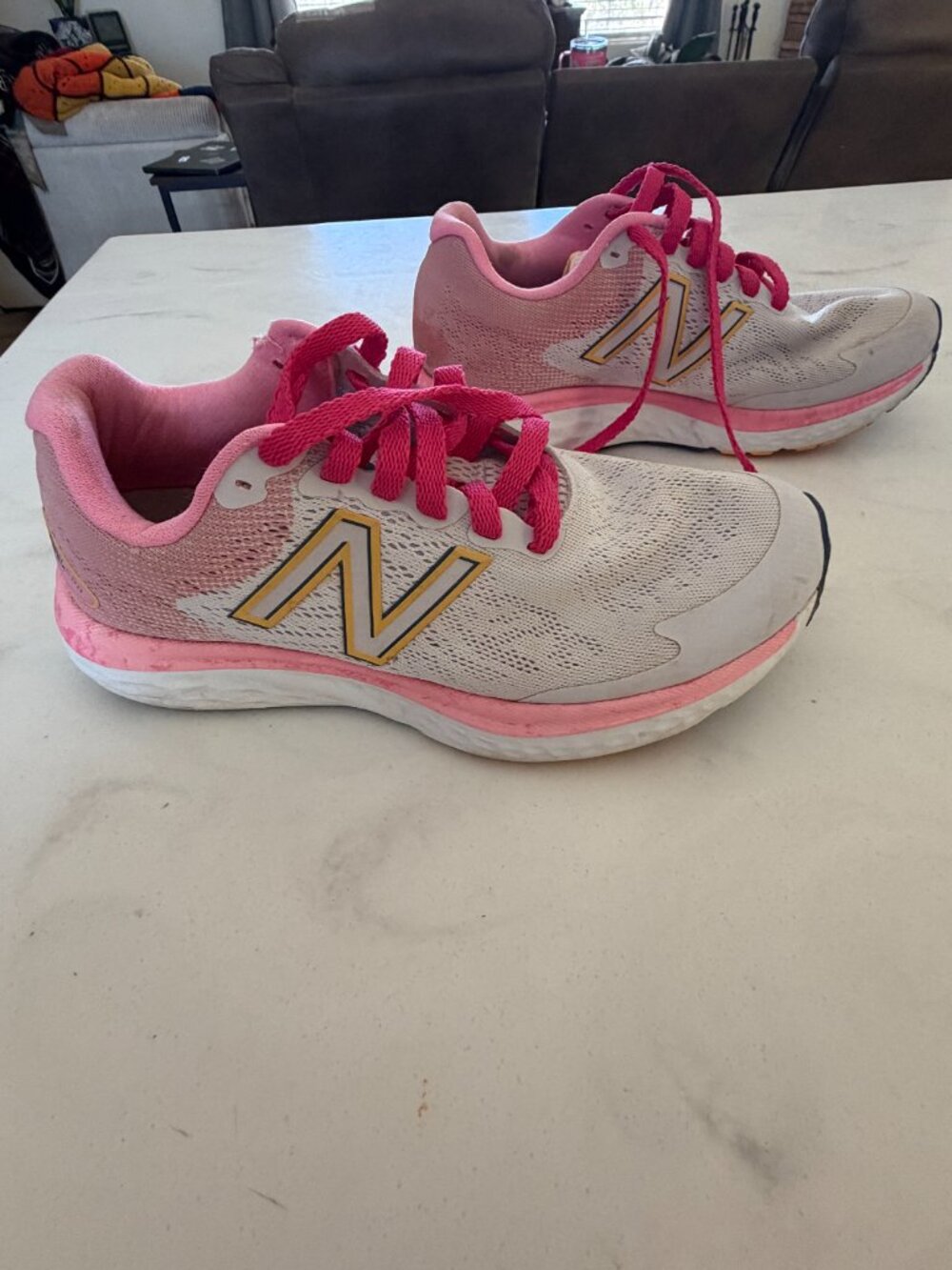 New Balance Fresh Foam 680 v7 Women's Running Shoes Size 8 Pink and White - Picture 14 of 16